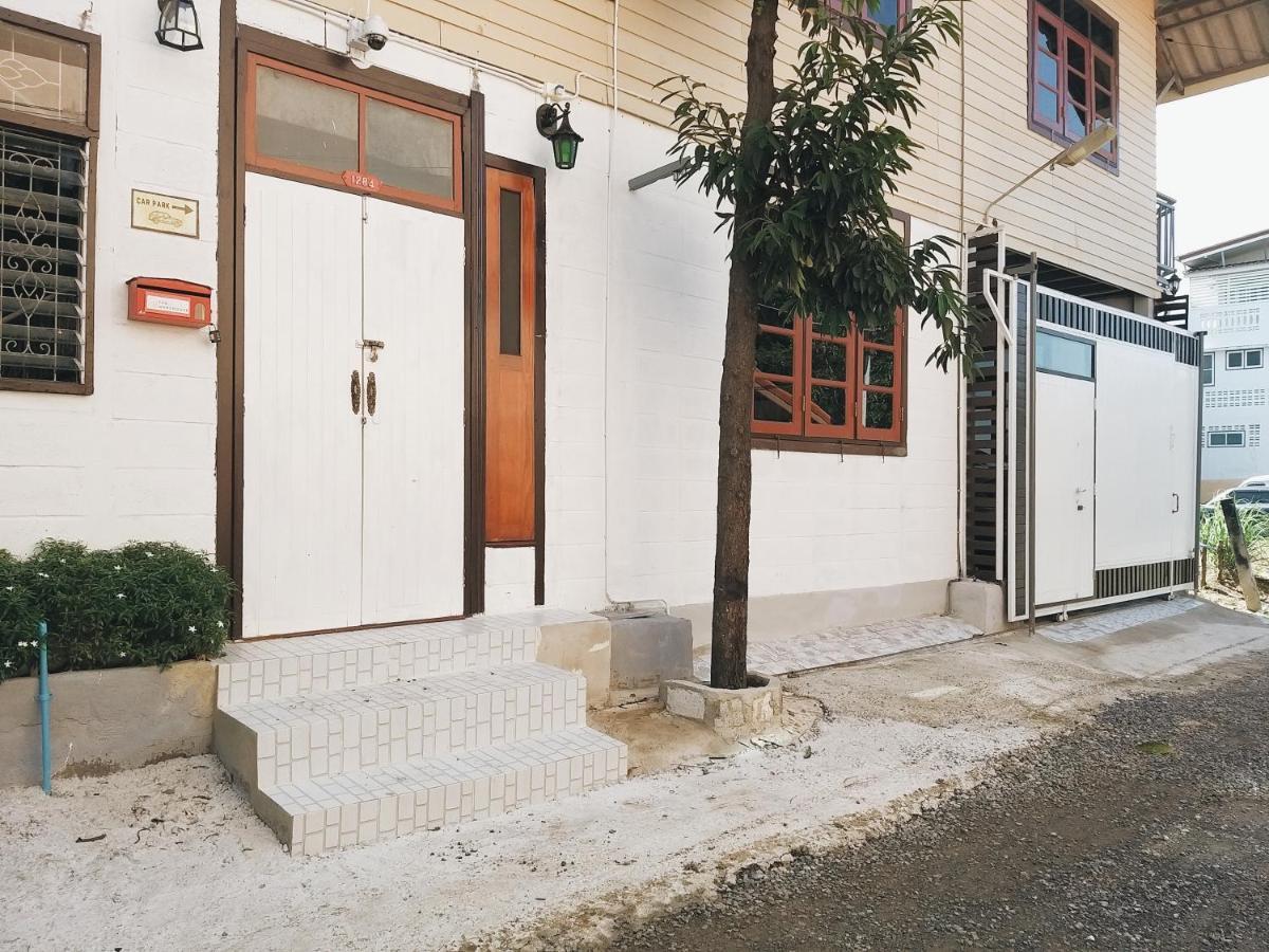 Ferienwohnung The Warehouse - Ayutthaya Exterior foto