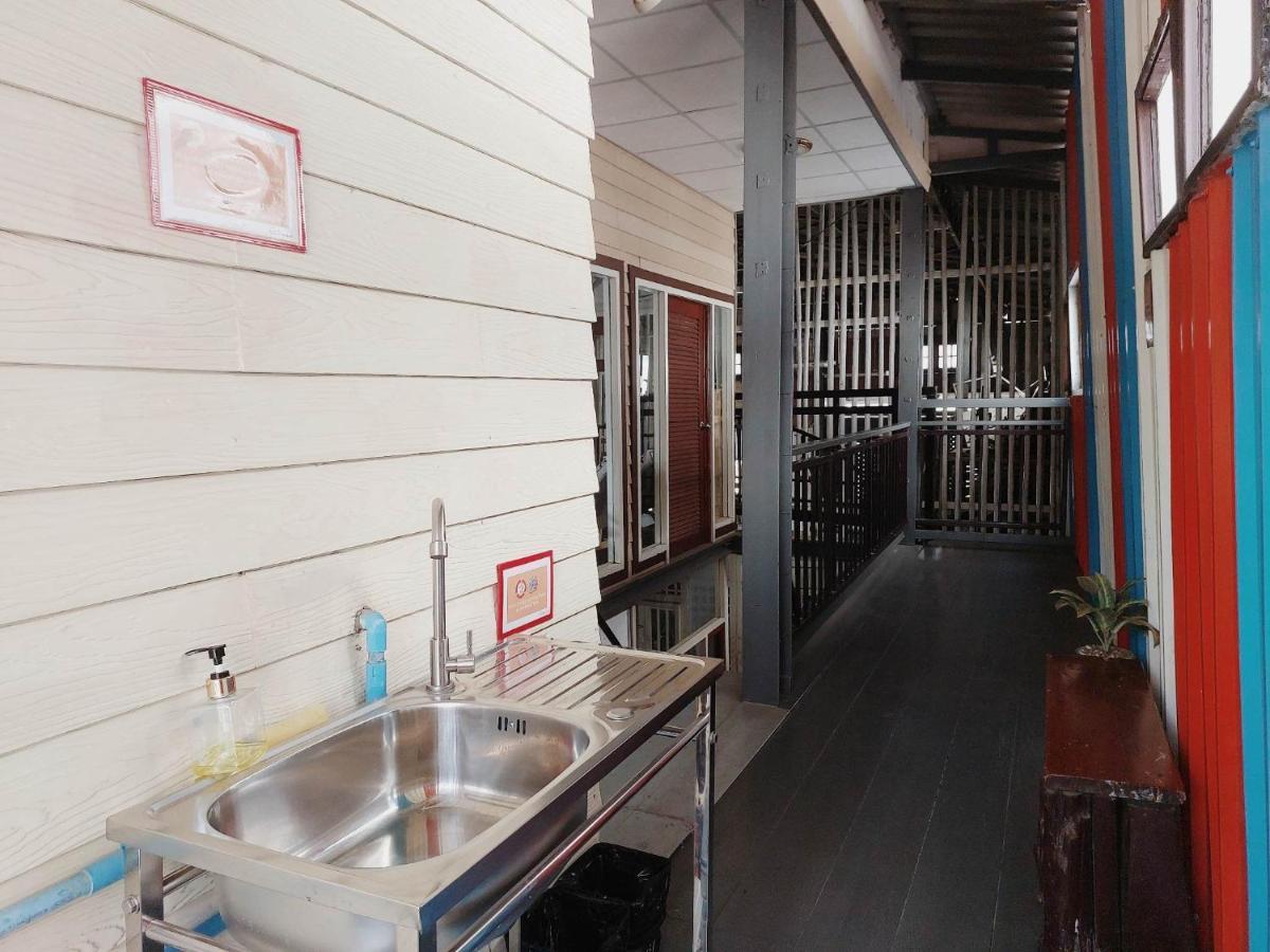 Ferienwohnung The Warehouse - Ayutthaya Exterior foto